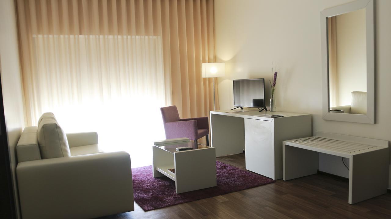 Monte Lírio Hotel 4*